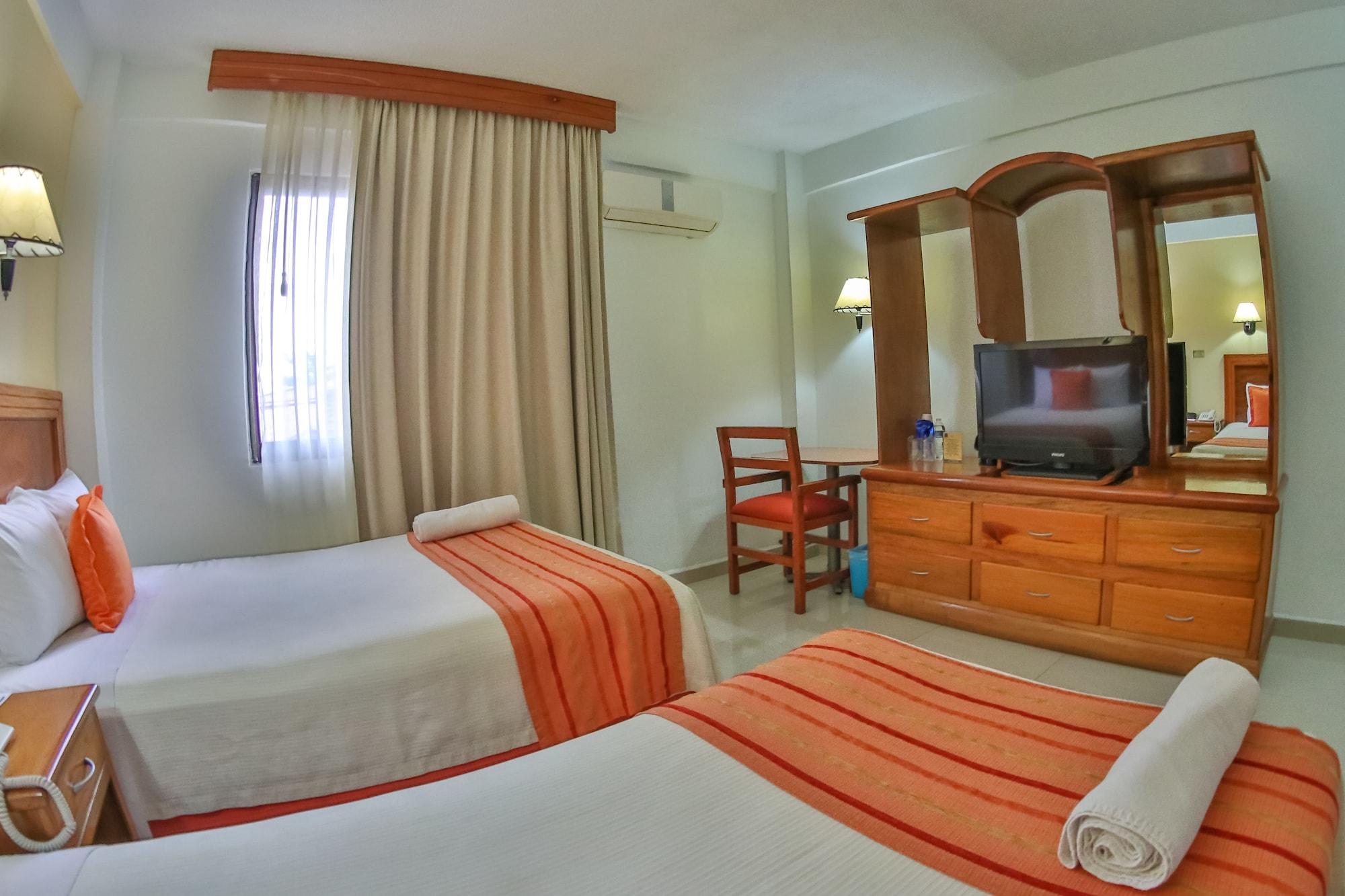 Hotel Baez Carrizal Villahermosa Bagian luar foto