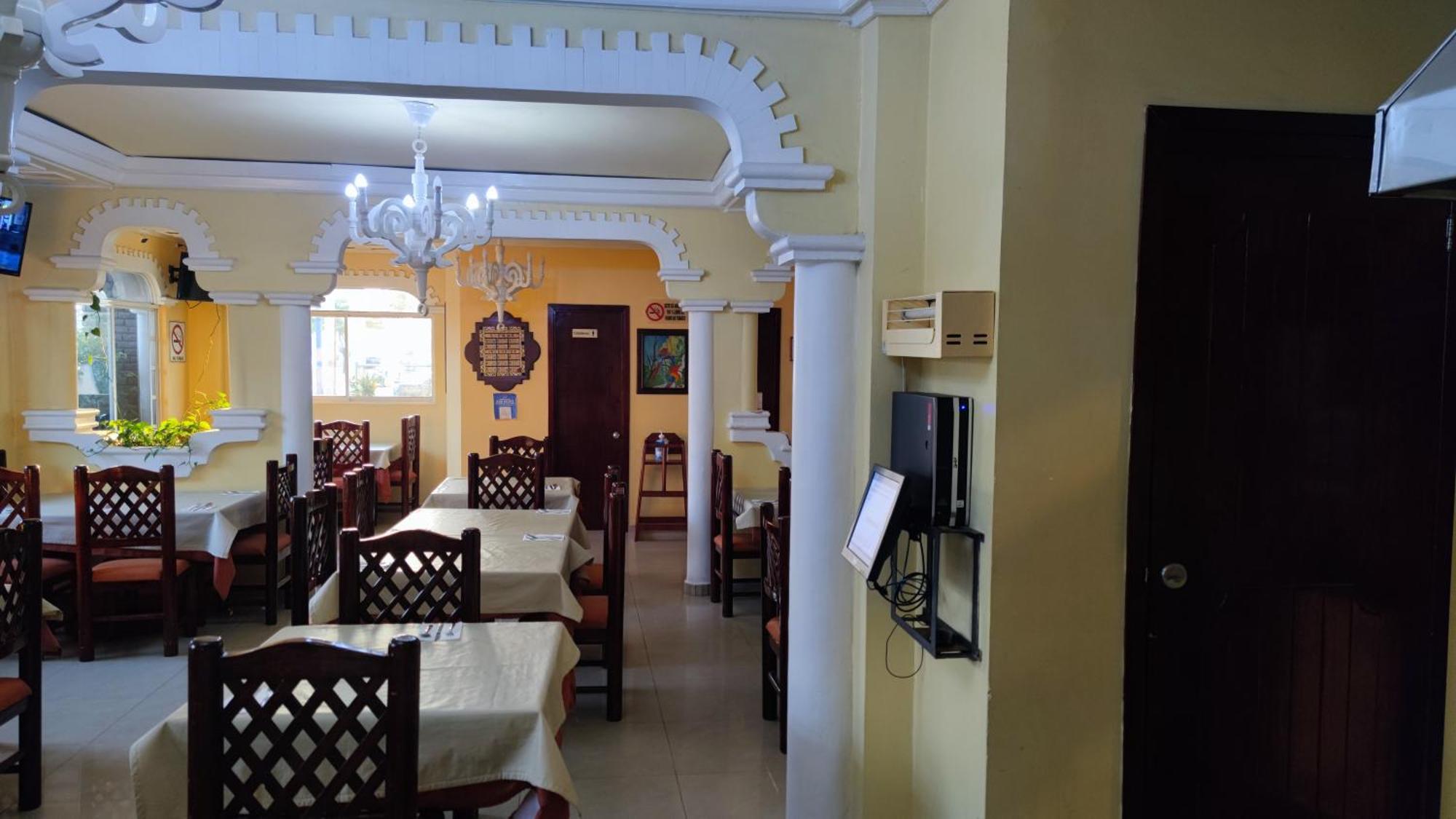 Hotel Baez Carrizal Villahermosa Bagian luar foto