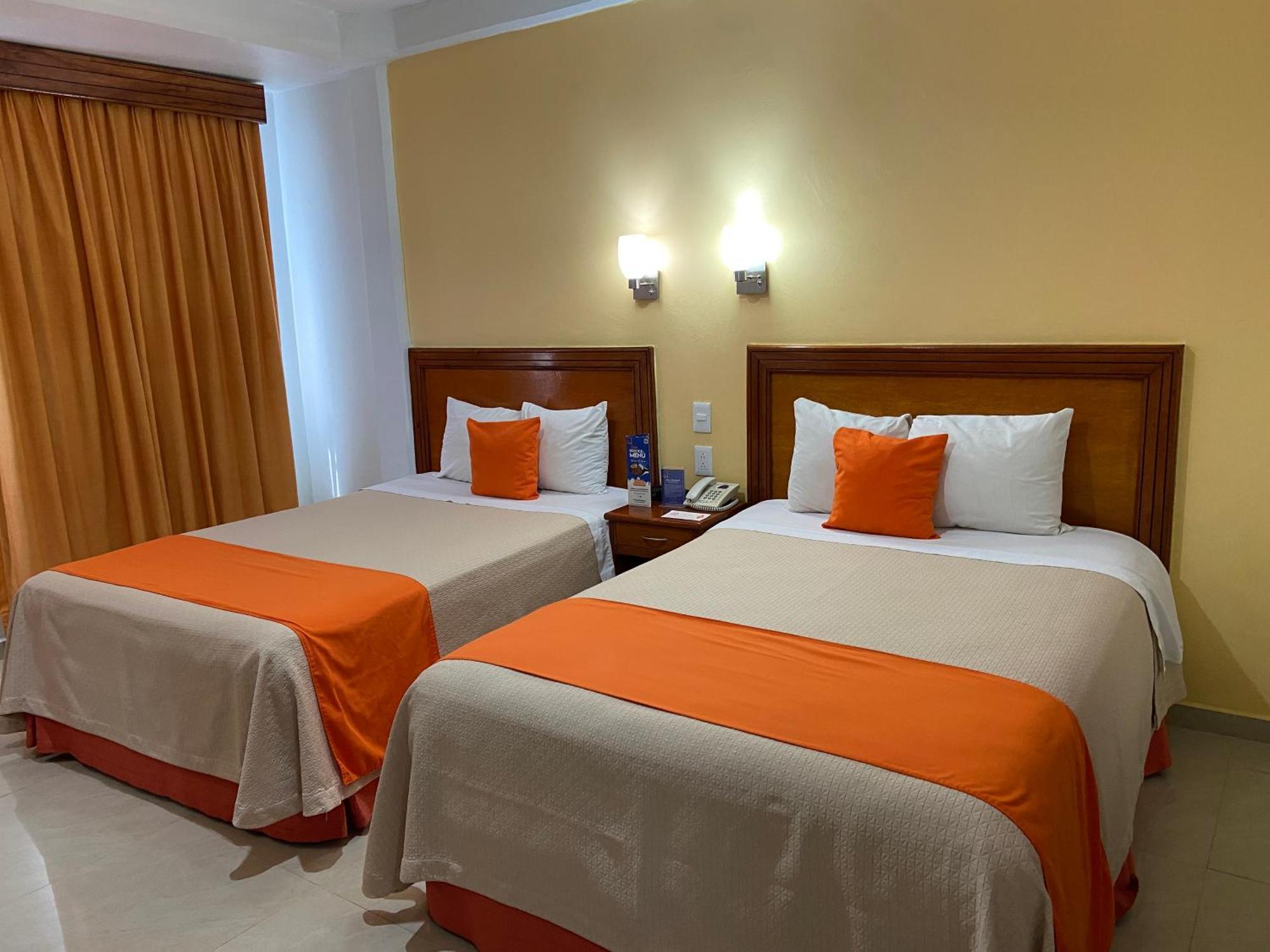 Hotel Baez Carrizal Villahermosa Bagian luar foto
